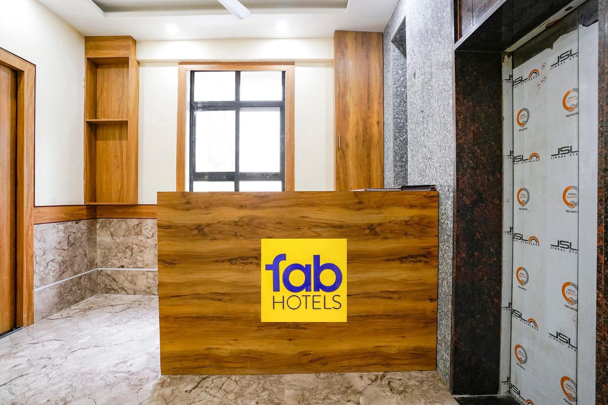 Fabhotel 7 Square - Nr Bkc Мумбай Екстериор снимка