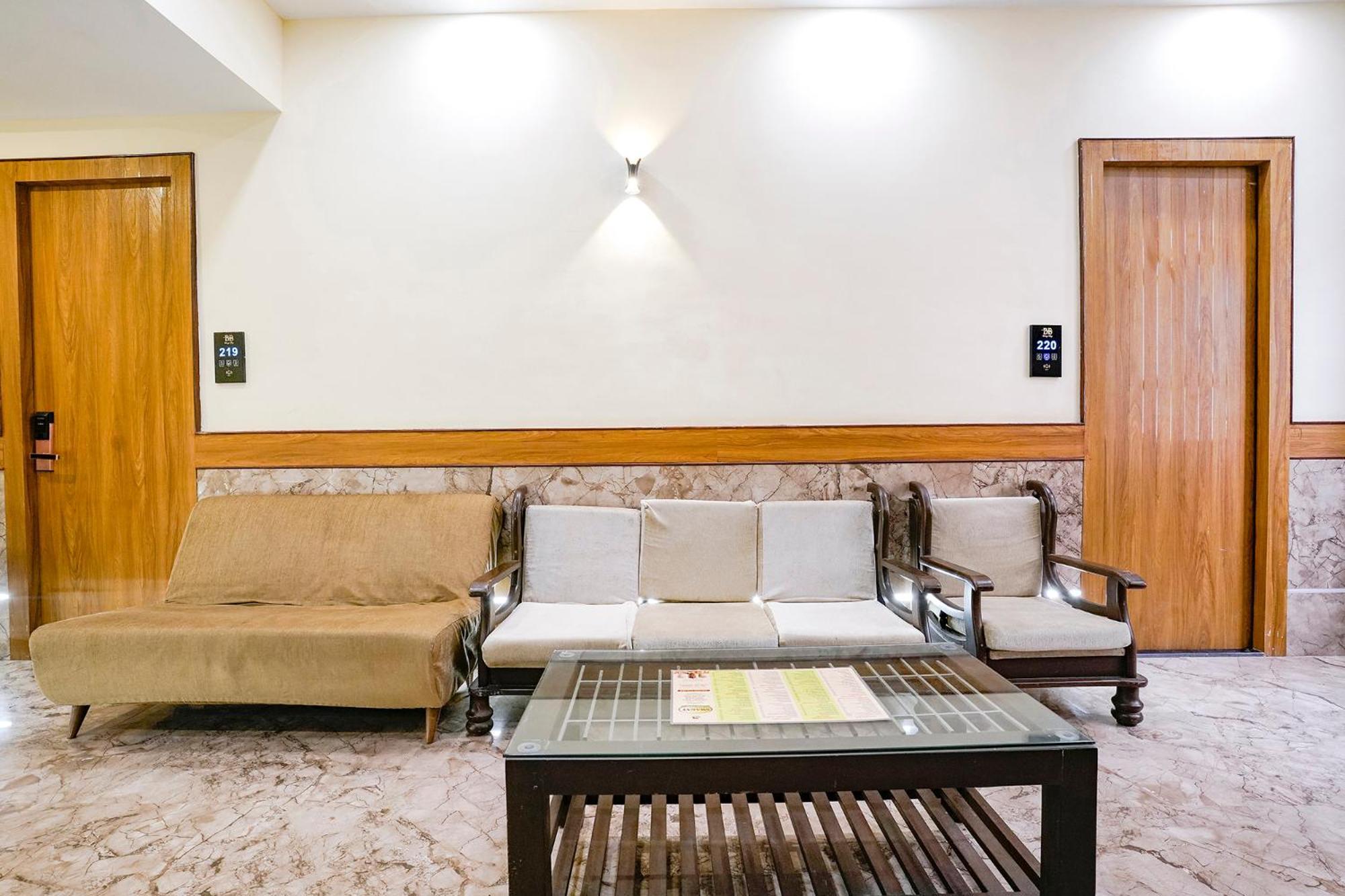 Fabhotel 7 Square - Nr Bkc Мумбай Екстериор снимка